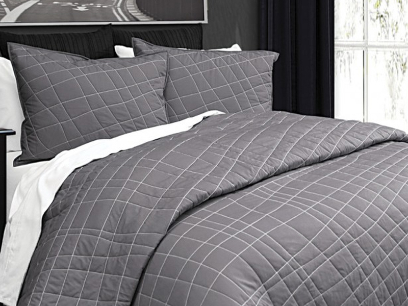 Quinn Quilt <br>by Alamode